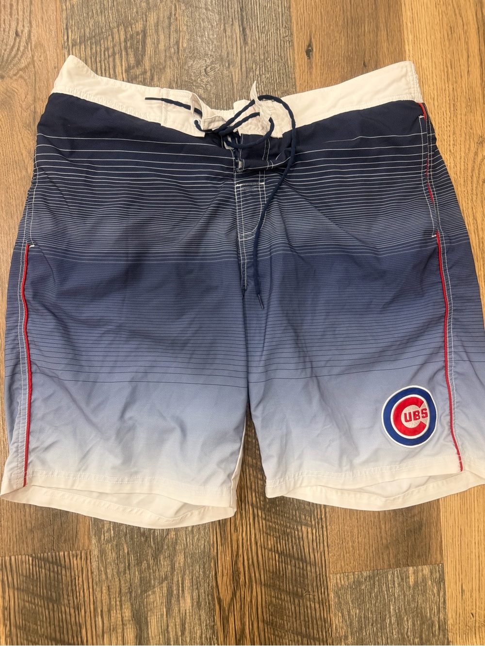 Genuine Merchandise Navy to White Gradient Chicago Cubs Swim Shorts